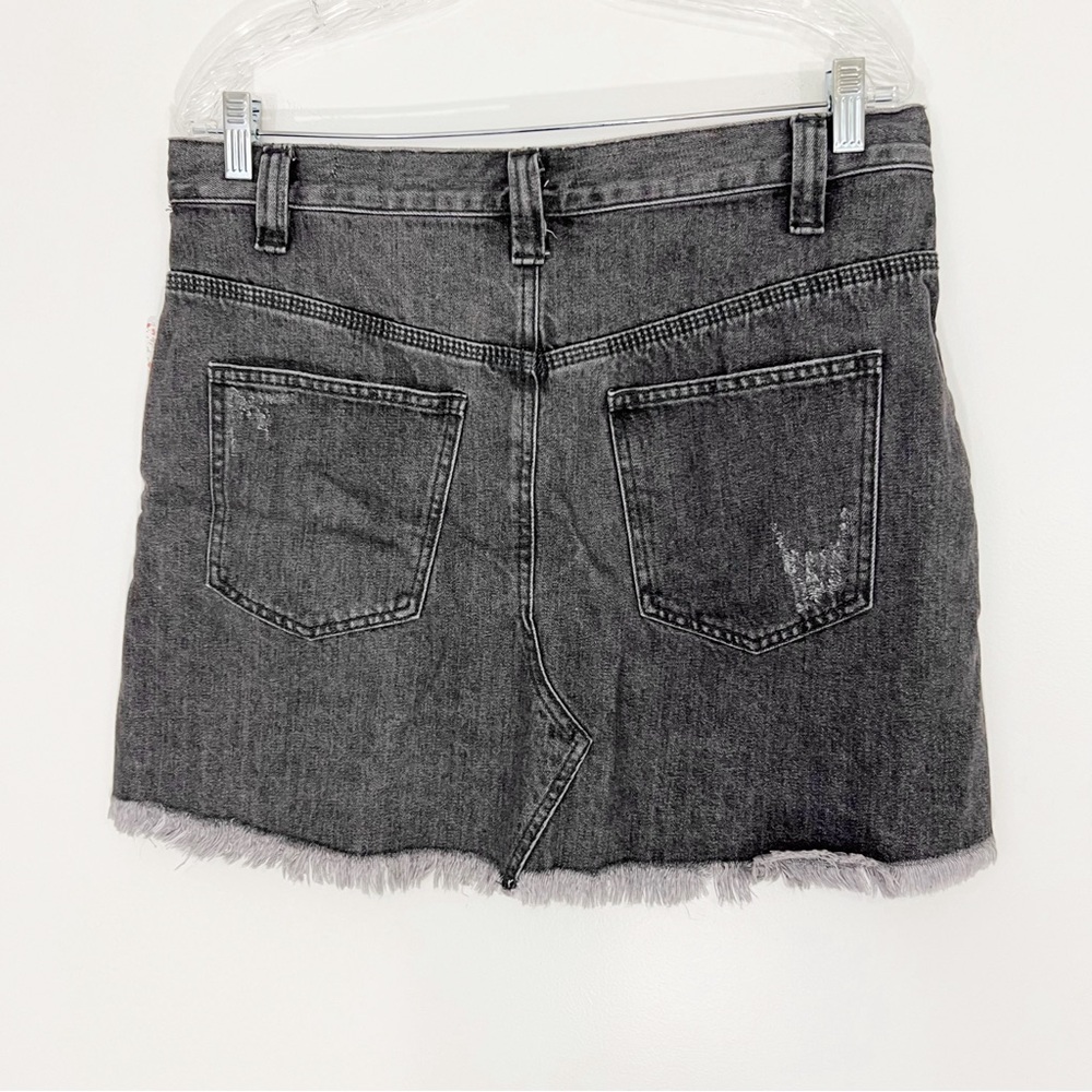 Free People Sidecar Denim Mini Skirt in Sanded Black Size 30 NWT Retro Yoke - Picture 6 of 8